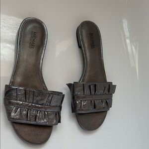 Michael Kors Women's Gray Silver Slide Sandals